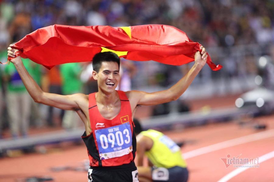 duong van thai but toc ngoan muc tiep tuc gianh hcv o noi dung 800m nam mon dien kinh tai seagames 30