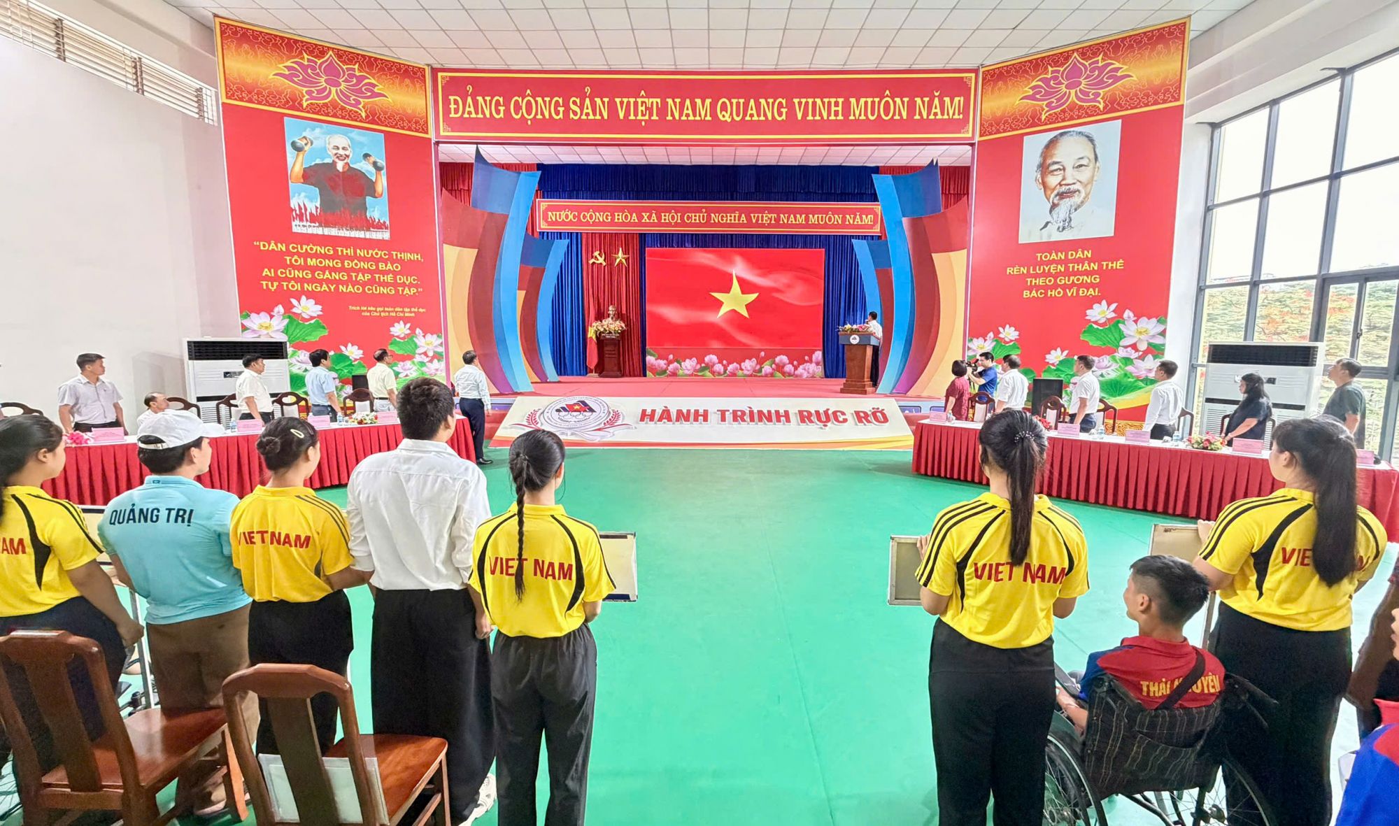 Trung tâm HL VĐV trẻ quốc gia tổ chức Lễ khai mạc Giải vô địch quốc gia các môn Bơi và Cờ vua Người khuyết tật năm 2026. trung tam hl vdv tre quoc gia to chuc le khai mac giai vo dich quoc gia cac mon boi va co vua nguoi khuyet tat nam 2026