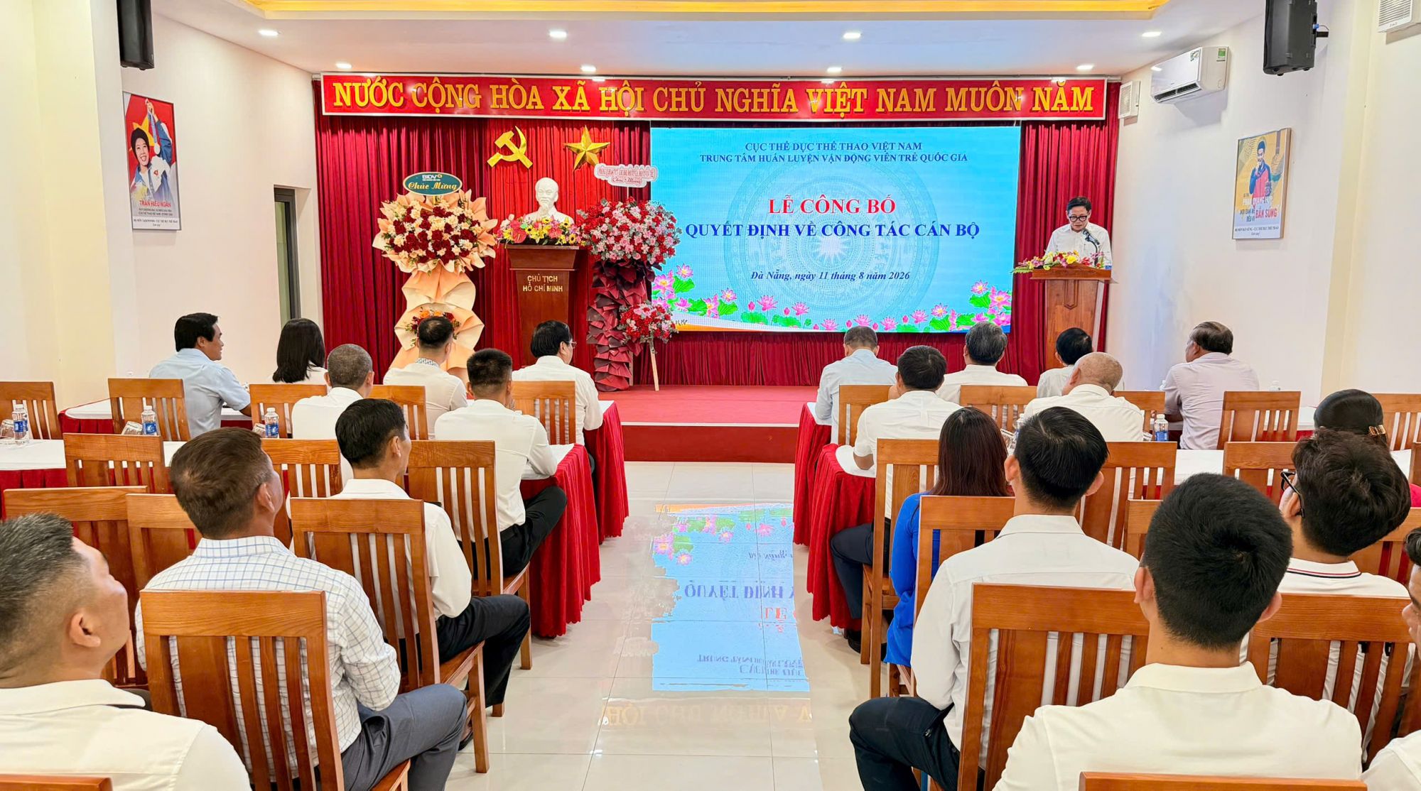 trung tam huan luyen vdv tre quoc gia to chuc le cong bo quyet dinh dieu dong bo nhiem chuc vu giam doc trung tam