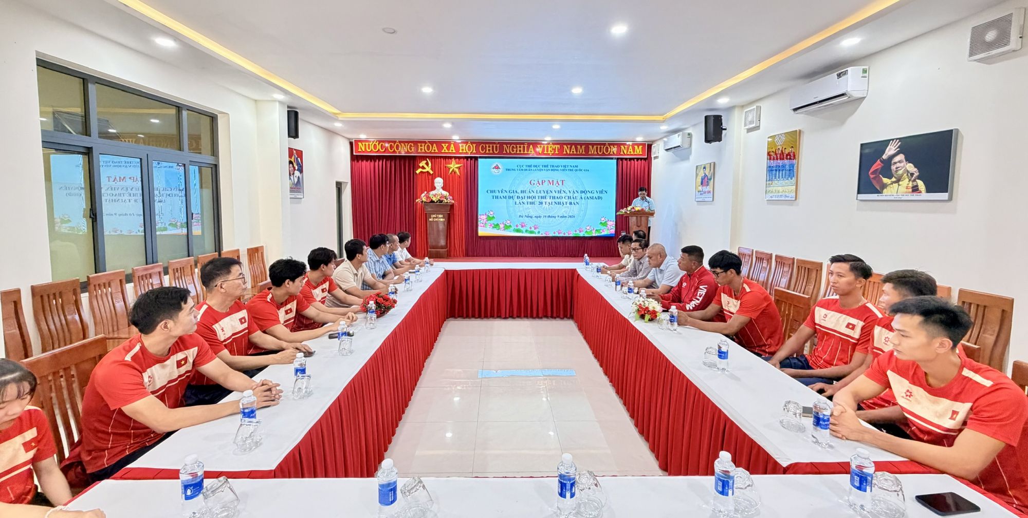 trung tam hl vdv tre quoc gia to chuc gap mat dong vien va giao nhiem vu cho can bo cg hlv vdv cac doi tuyen the thao quoc gia truoc khi len duong tham du dai hoi the thao chau a lan thu 20 nam 2026 tai nhat ban